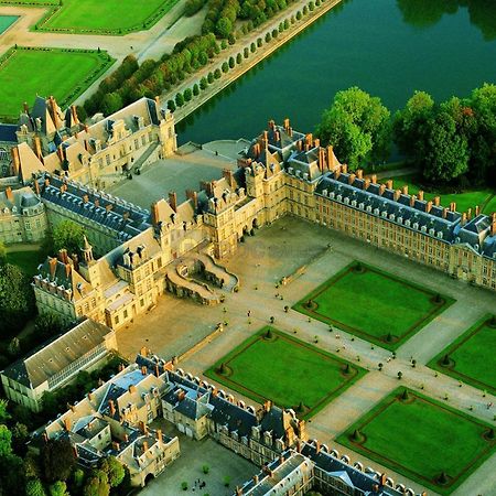 Le Bon'Aparte - Hypercentre De Fontainebleau Exteriör bild
